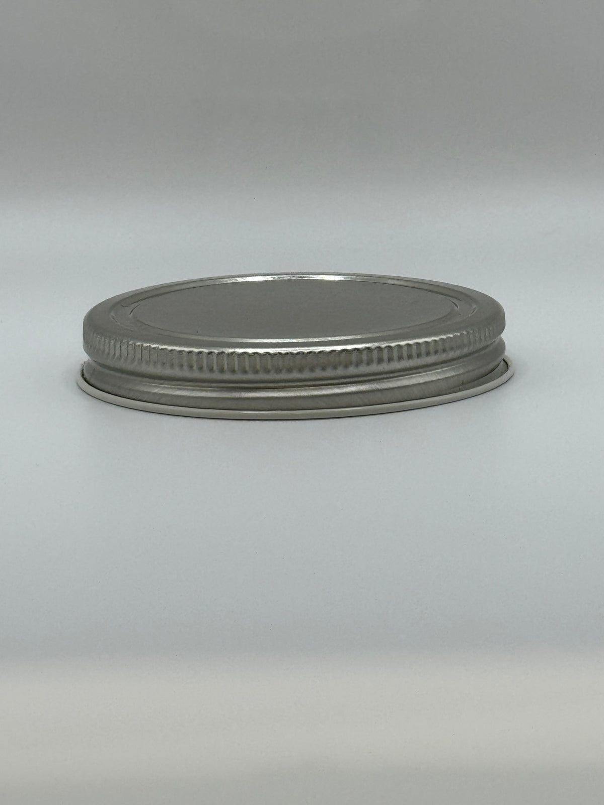 240 LIDS - ($0.65/Each) - 70-400 Silver Metal Plastisol-Lined Cap