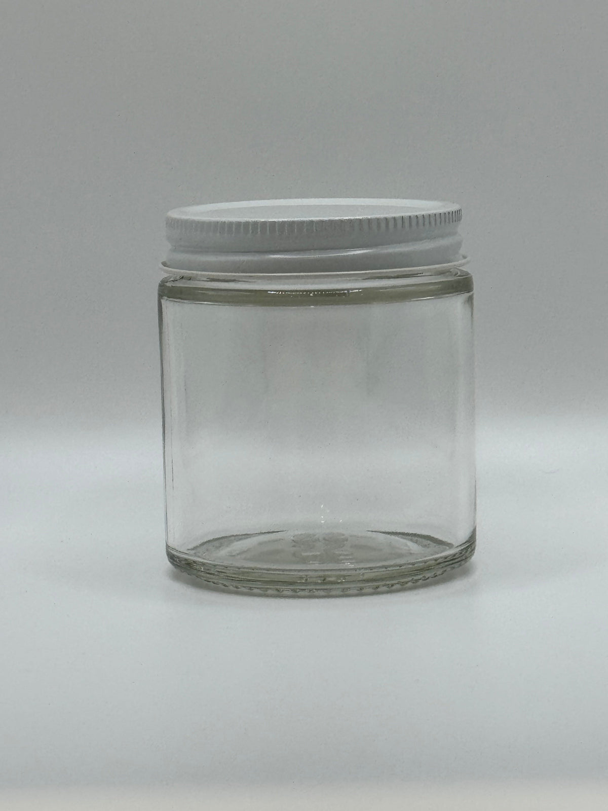 240 LIDS - ($0.55/Each) - 58-400 White Metal Plastisol-Lined Cap